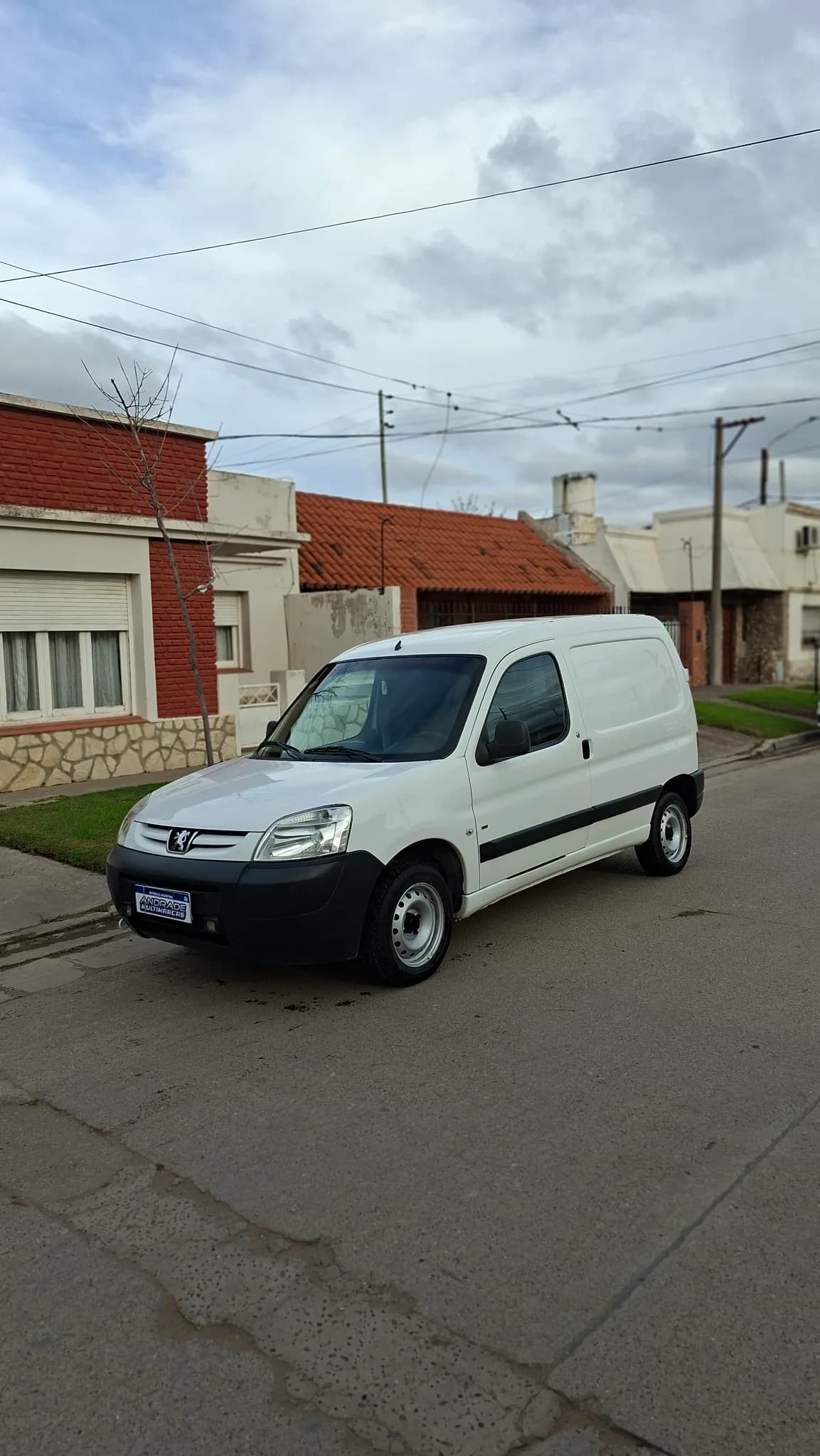 Peugeot partner furgon 2016 - Imagen 1