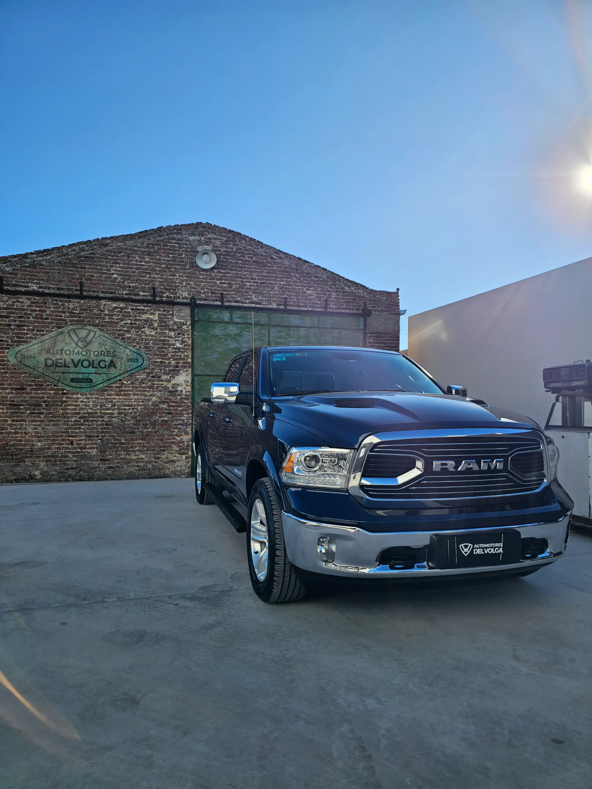 RAM 1500 LARAMIE 2022 - Imagen 1
