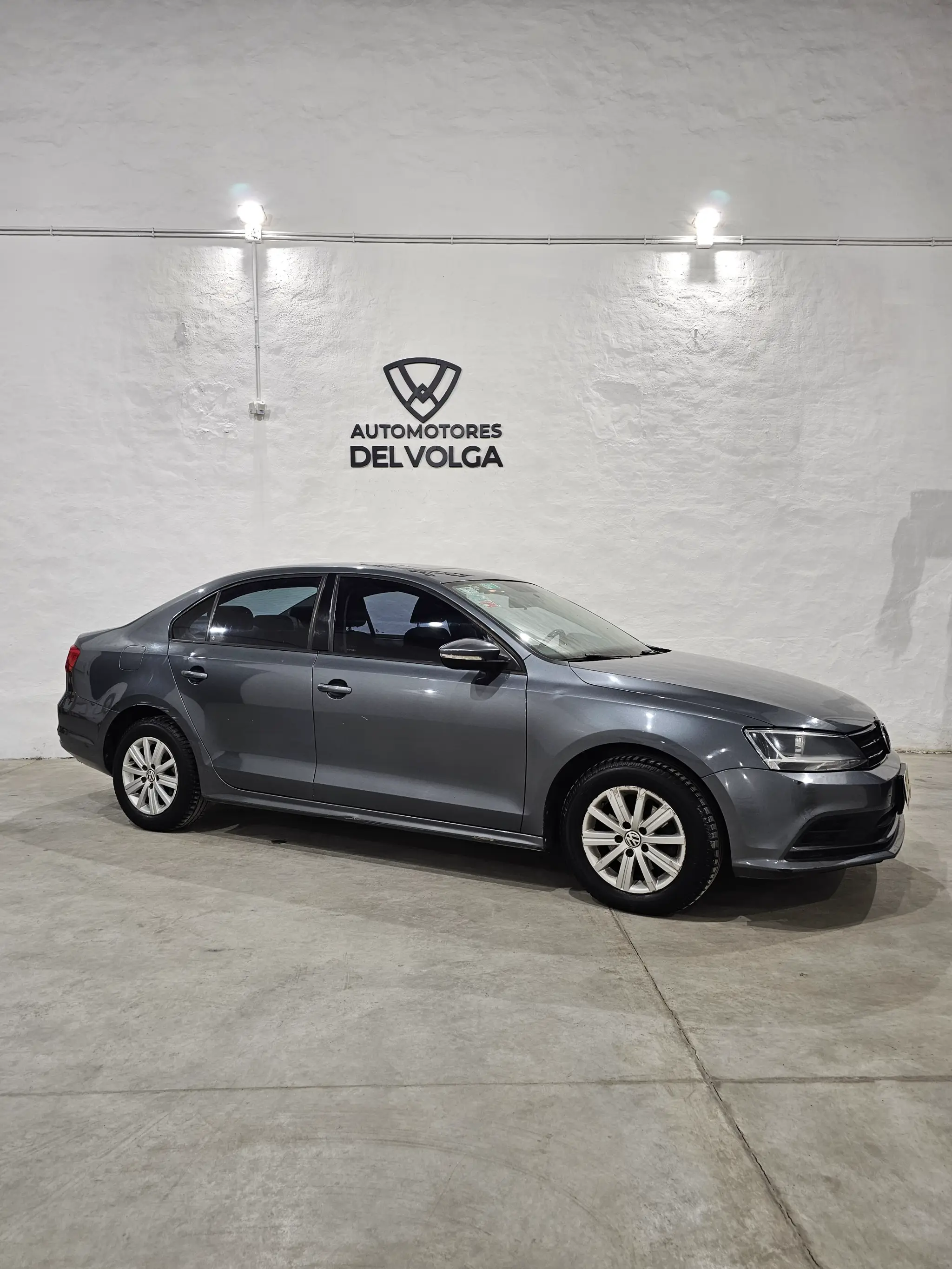 Volkswagen Vento 2015 - Imagen 1
