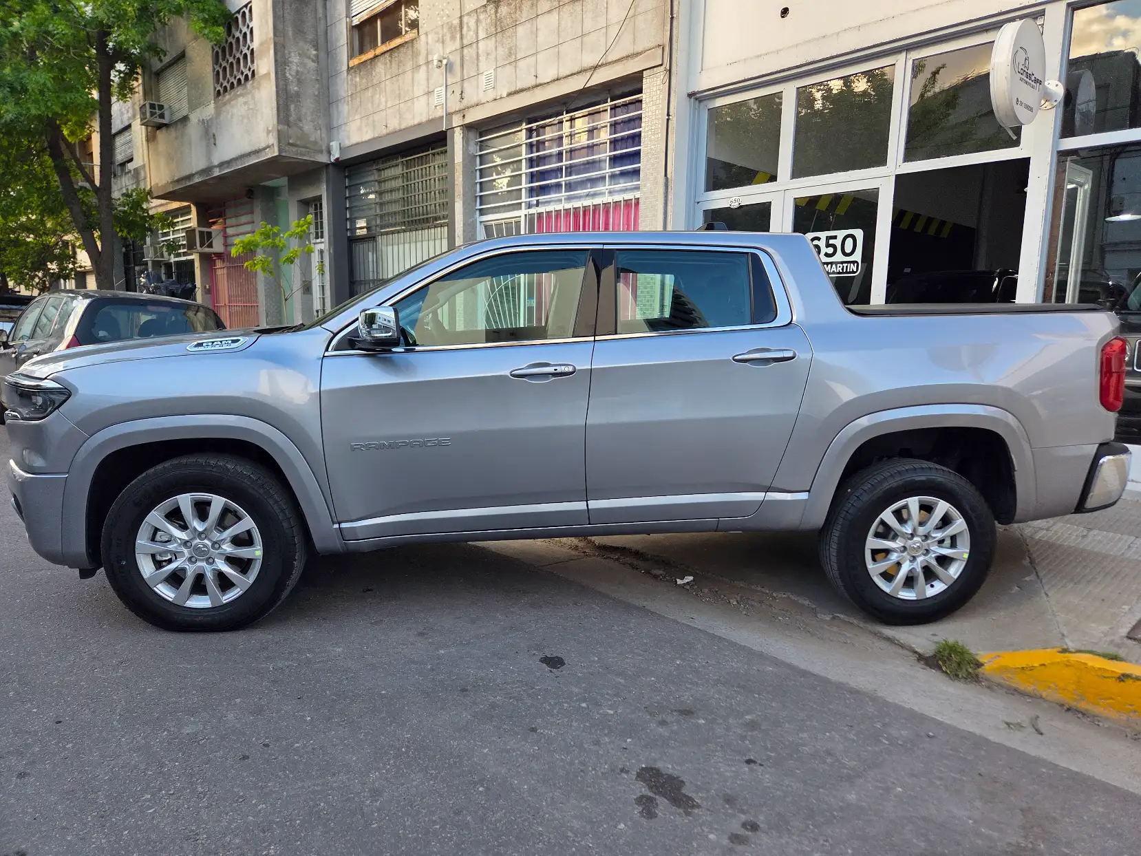 RAM RAMPAGE BIG HORN 4X4