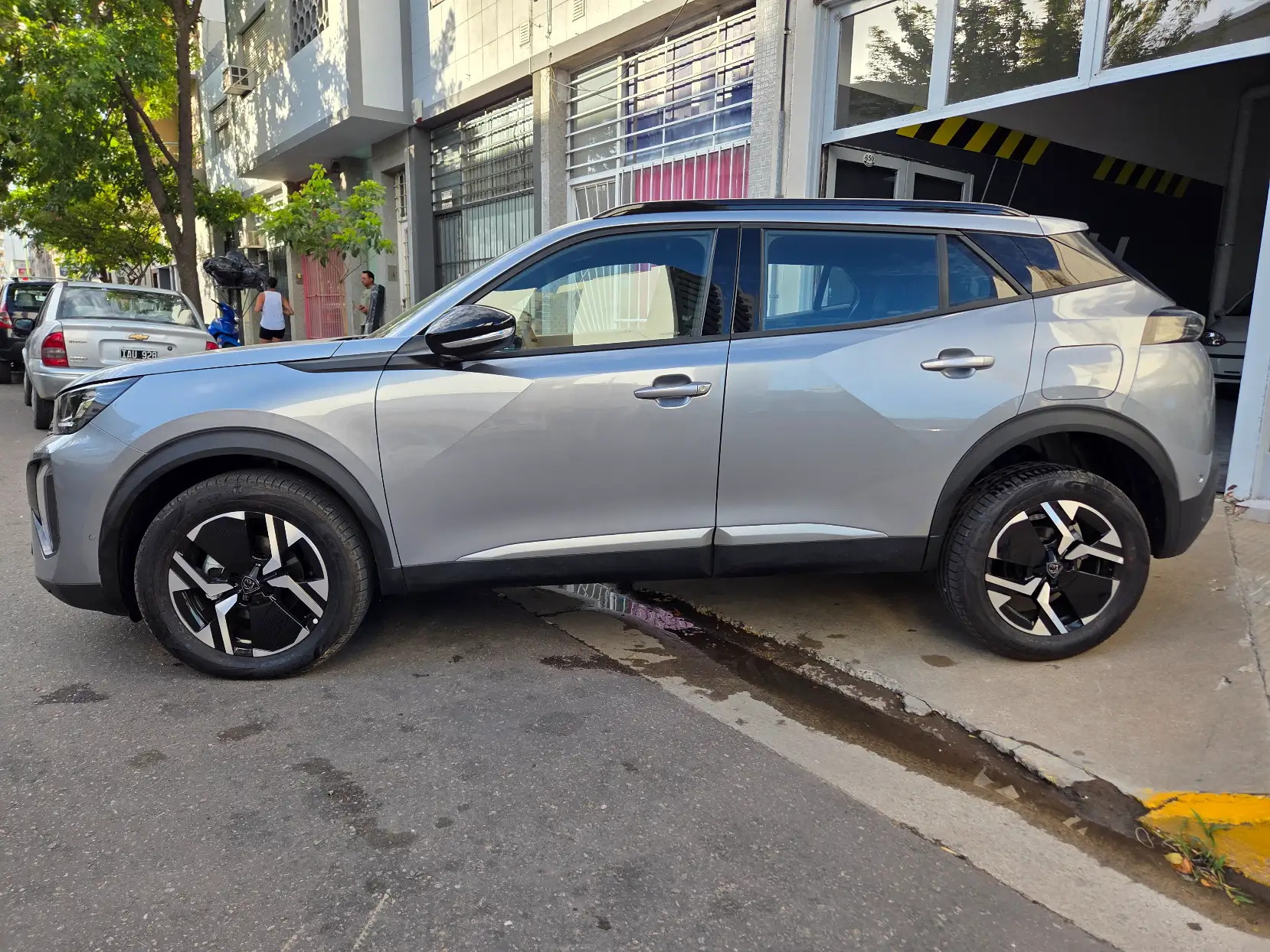 PEUGEOT 2008 ALLURE 2026 - Imagen 1