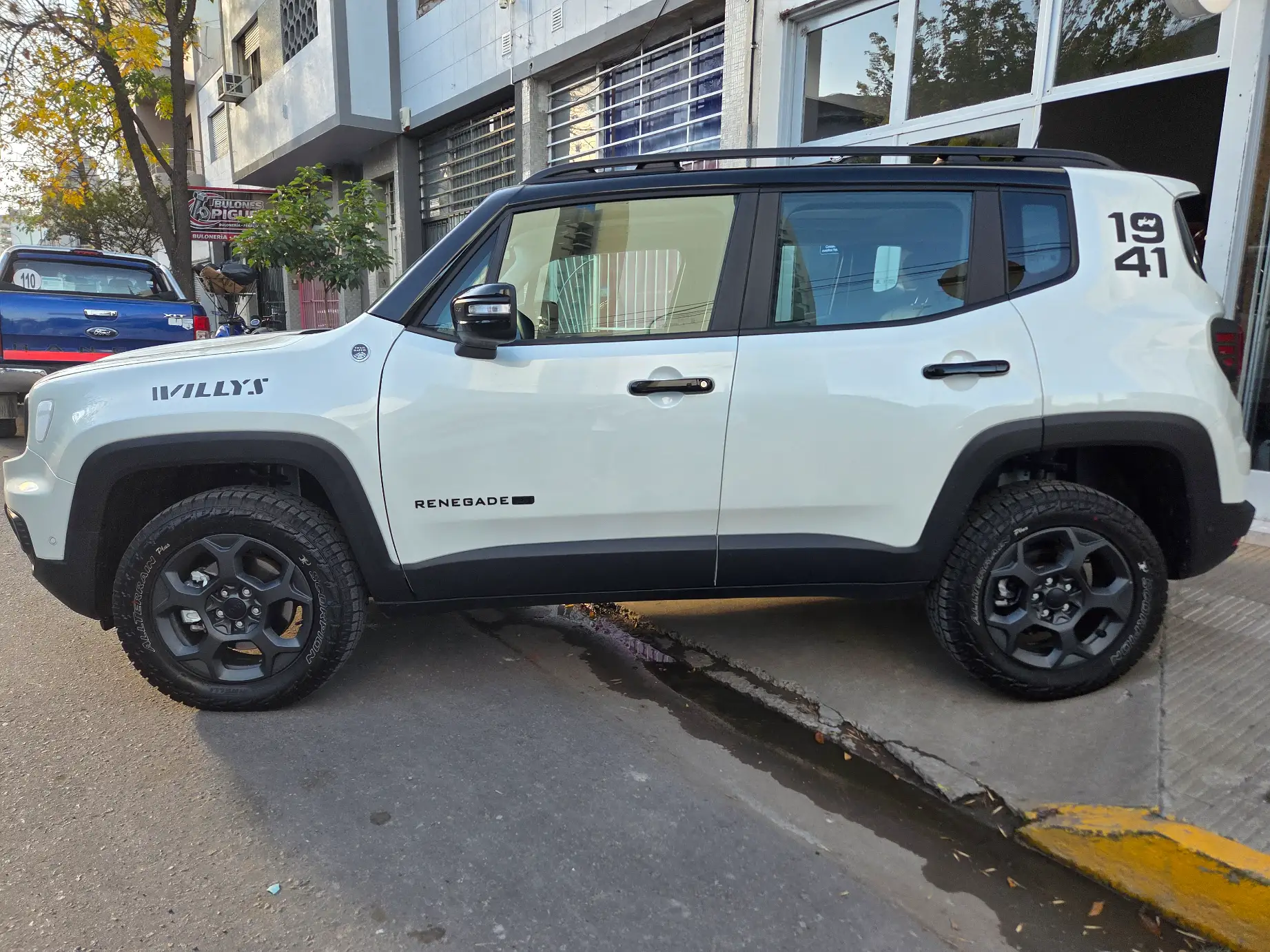 JEEP RENEGADE WILLYS 4X4