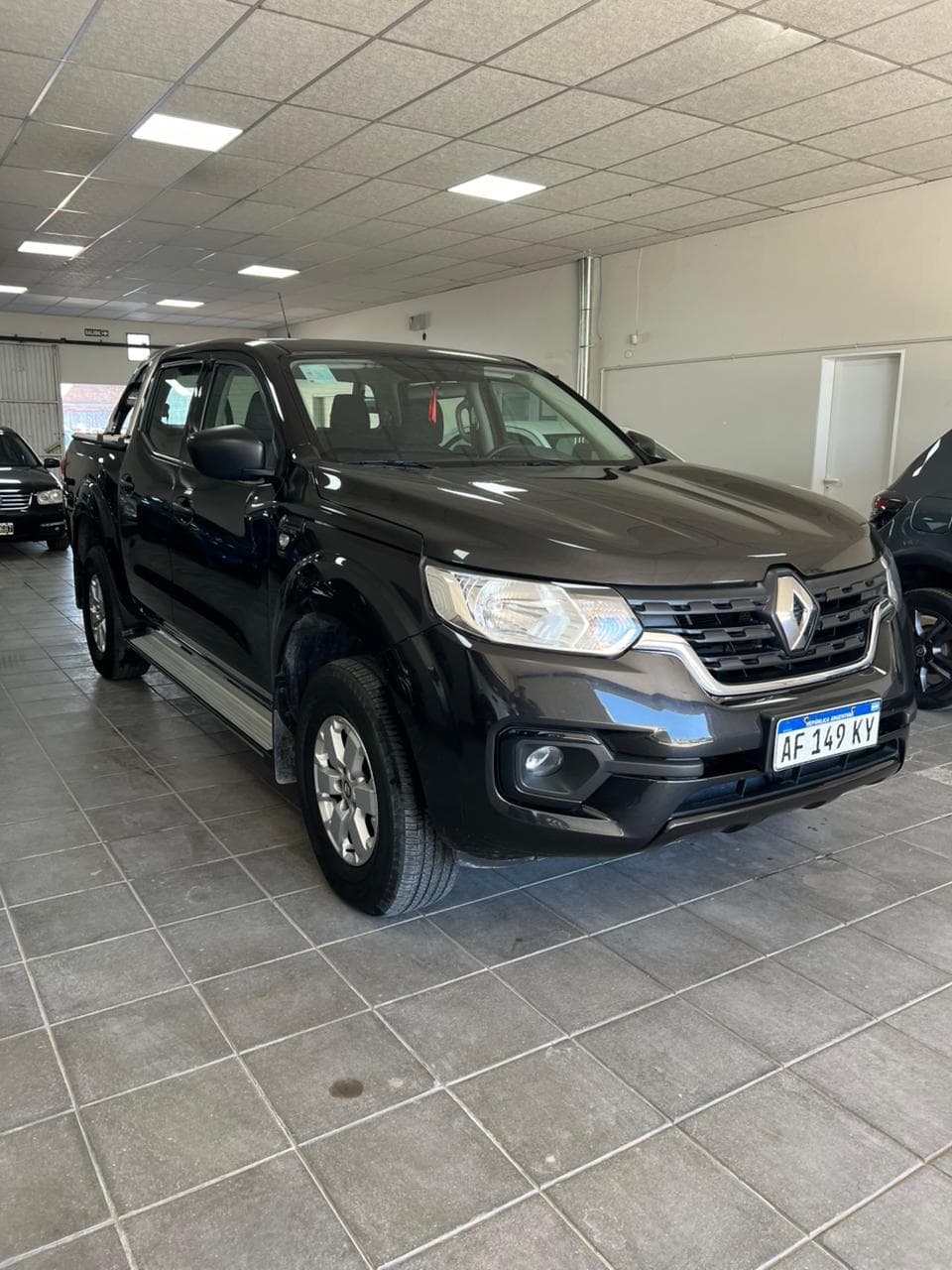 Renault ALASKAN EMOTION 4X2 MT 2022 - Imagen 1