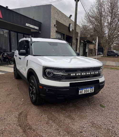 Ford Bronco 2021 - Imagen 1