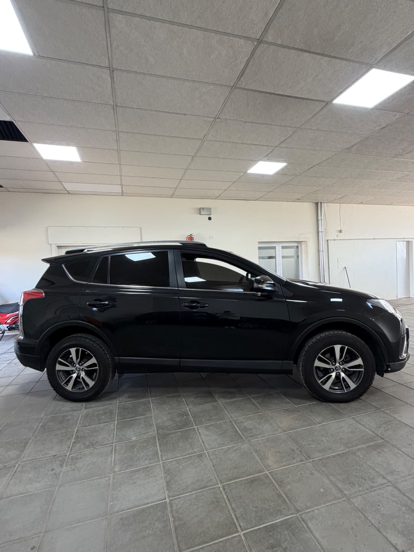 Toyota RAV4 2018 - Imagen 1