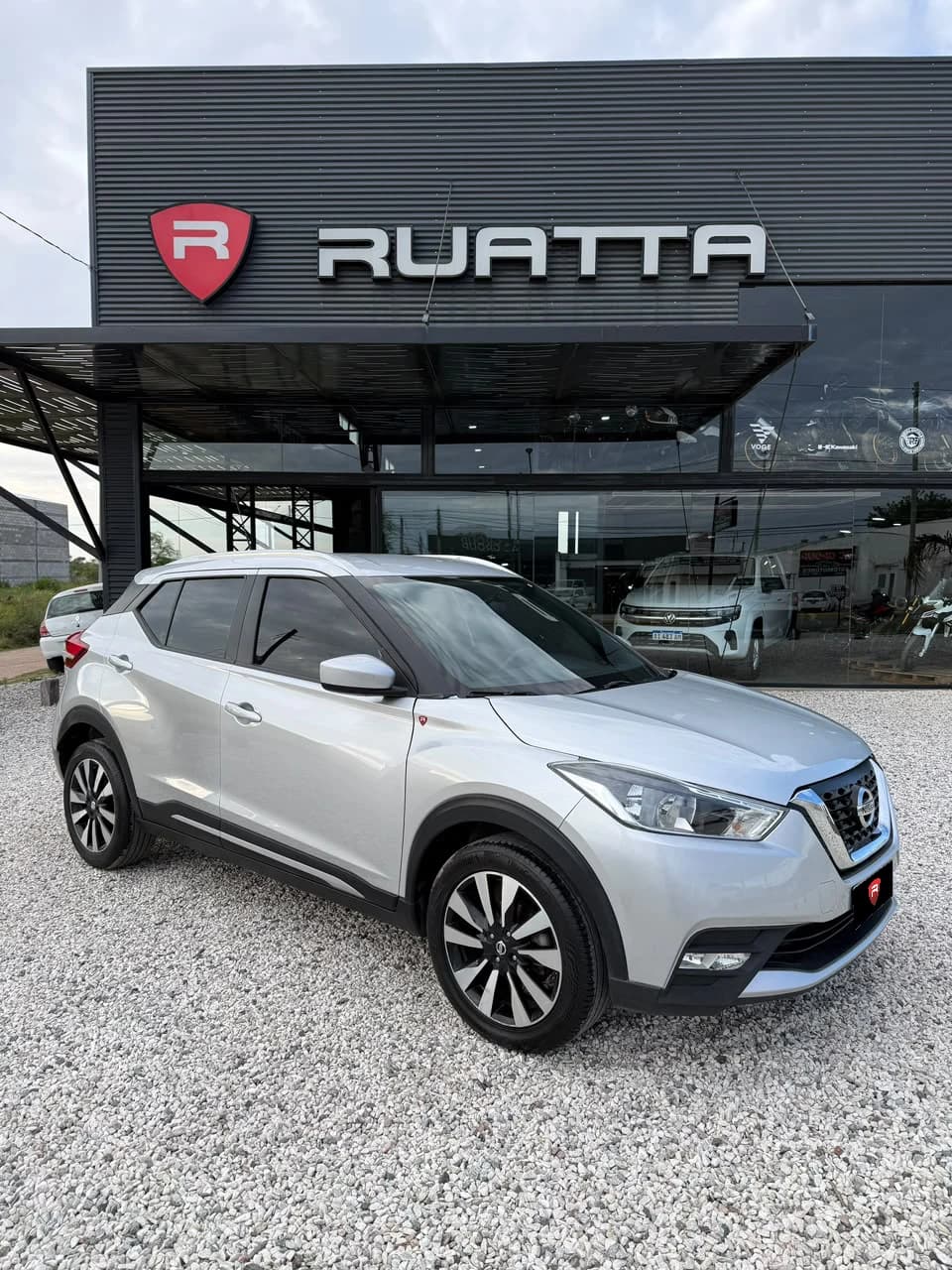 Nissan Kicks Advance 2017 - Imagen 1