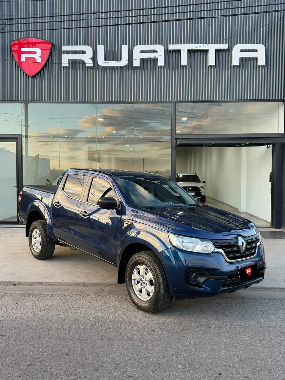 Renault Alaskan Emotion 2022 - Imagen 1