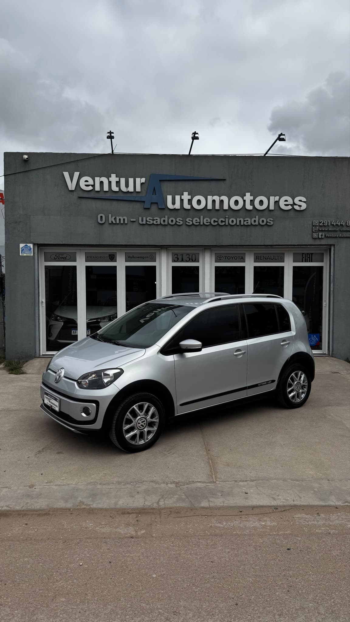 Volkswagen Up Cross 2016 - Imagen 1