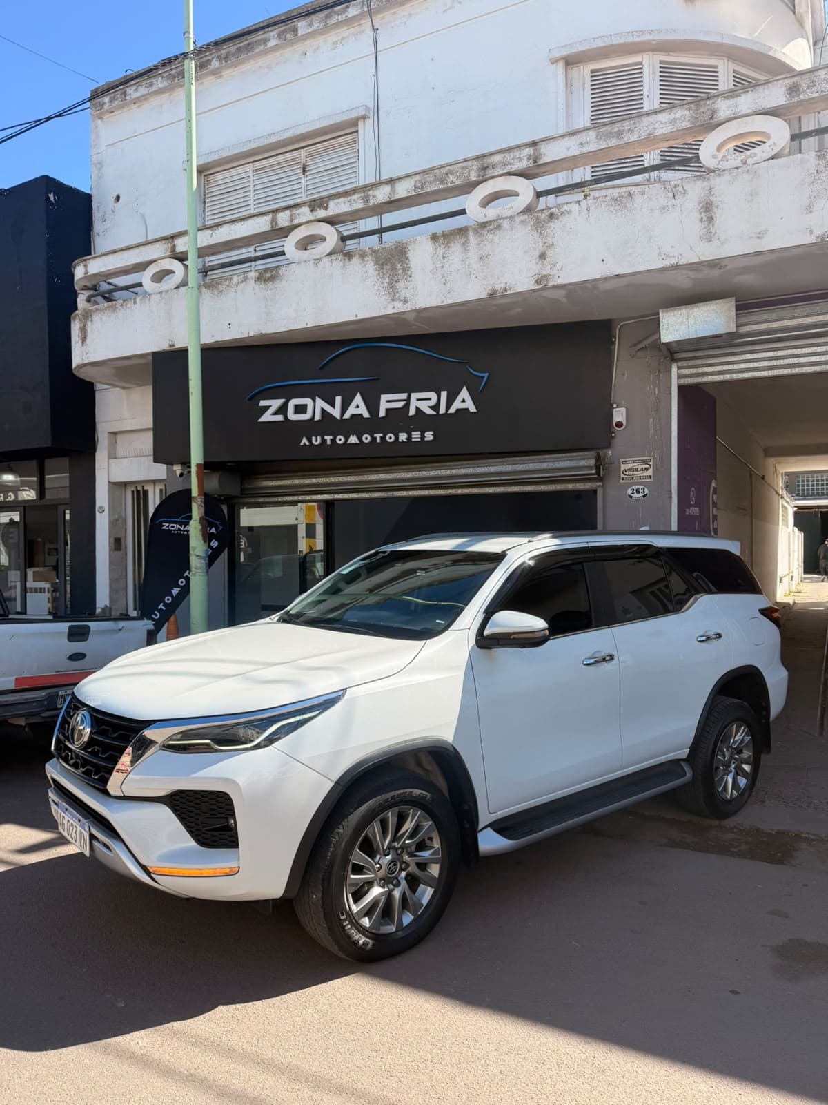 Toyota SW4 SRX 4x4 AT 7A 2023 - Imagen 1