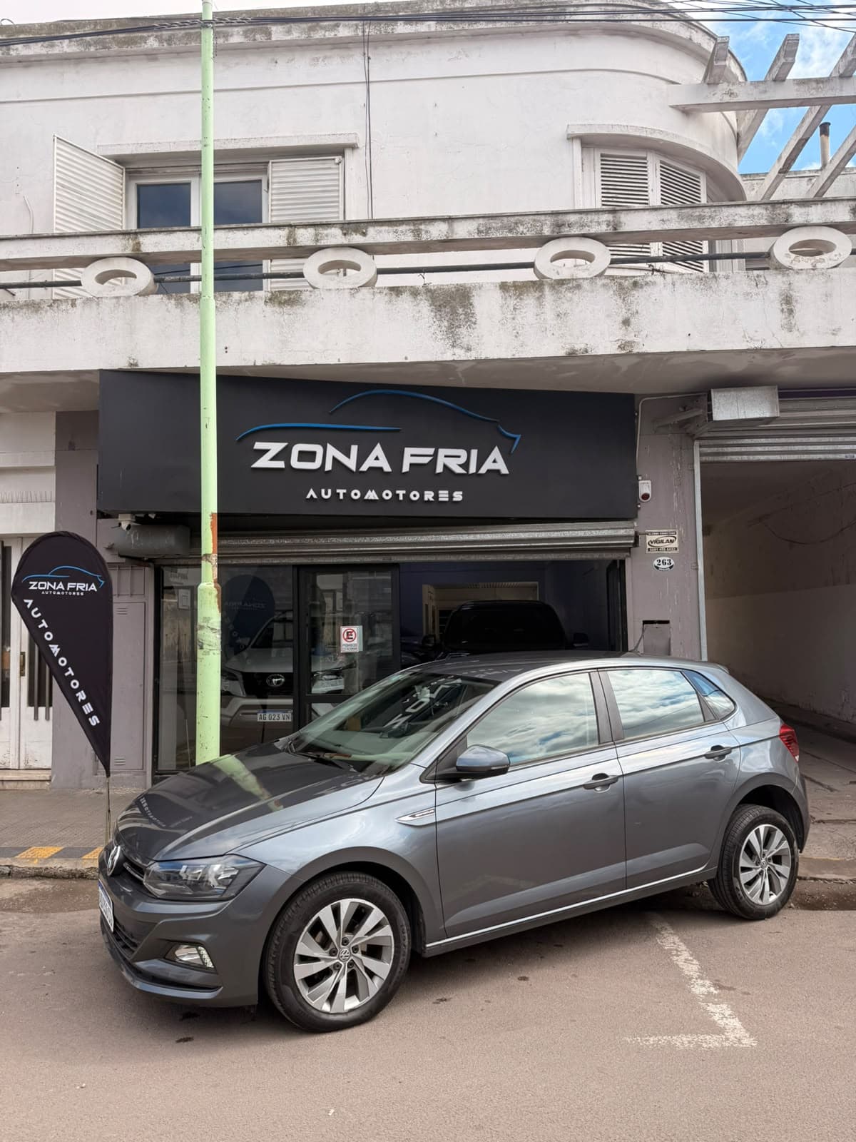 Volkswagen POLO CONFORT PLUS AT 2019 - Imagen 1