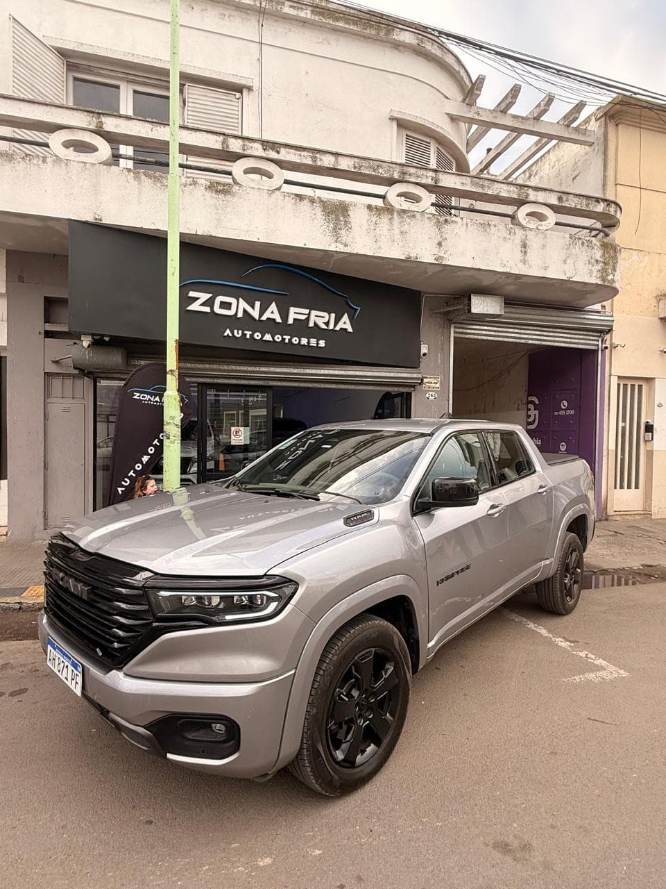 RAM RAMPAGE LARRAMIE BLACK EDIC 2025 - Imagen 1